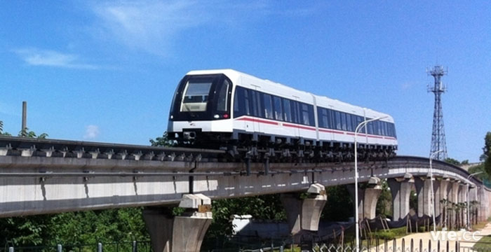 國內首條中低速磁浮列車